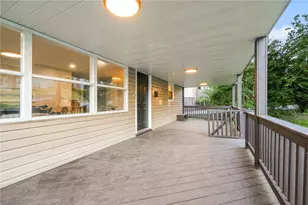 337 Whittier Dr, Pittsburgh, PA 15235 - Photo 3