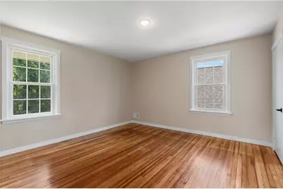 350 Ridgewood Ave, Pittsburgh, PA 15229 - Photo 13