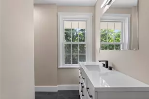 350 Ridgewood Ave, Pittsburgh, PA 15229 - Photo 9