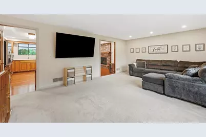 2414 Bellwood Court, Pittsburgh, PA 15237 - Photo 5