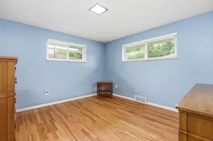 1540 Oneida Dr, Jefferson Hills, PA 15025 - Photo 11