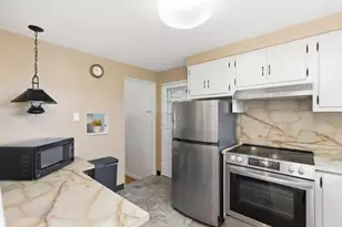 1540 Oneida Dr, Jefferson Hills, PA 15025 - Photo 9
