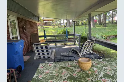 2753 Valleyview Dr, Lower Burrell, PA 15068 - Photo 3