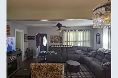 254 Fairmont Dr, Hermitage, PA 16148 - Photo 5