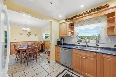 100 Burbank Dr, Hempfield Township, PA 15642 - Photo 13