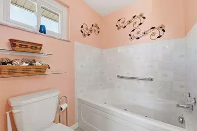 100 Burbank Dr, Hempfield Township, PA 15642 - Photo 17