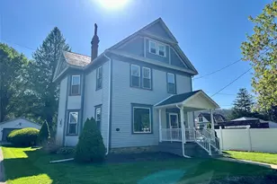 806 Liberty St, Washington, PA 16323 - Photo 1