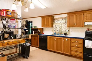 325 N Chestnut St, Butler, PA 16001 - Photo 9
