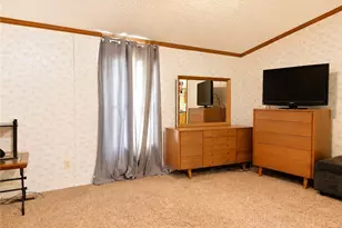325 N Chestnut St, Butler, PA 16001 - Photo 11