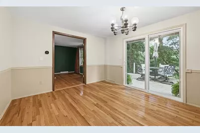 2060 Aldergrove Drive, Pittsburgh, PA 15101 - Photo 17