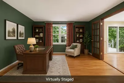 2060 Aldergrove Drive, Pittsburgh, PA 15101 - Photo 13