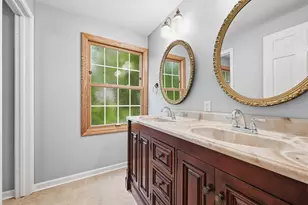 2060 Aldergrove Dr, Pittsburgh, PA 15101 - Photo 35