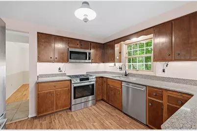 2060 Aldergrove Drive, Pittsburgh, PA 15101 - Photo 21