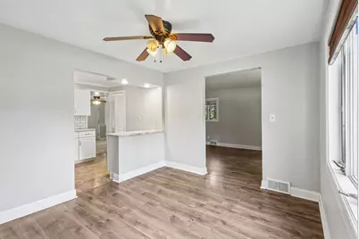 1065 Grandview Avenue, Bridgeville, PA 15017 - Photo 7