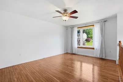 320 Sunridge Drive, Economy, PA 15042 - Photo 7