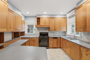 321 S Linden Ave, Pittsburgh, PA 15208 - Photo 17
