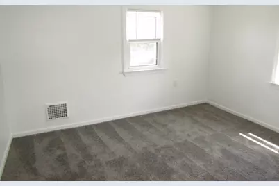 2062 Elmbrook Ln, Scott Township, PA 15243 - Photo 19