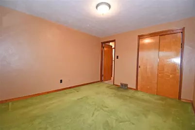 564 Marylea Ave, Pittsburgh, PA 15227 - Photo 13