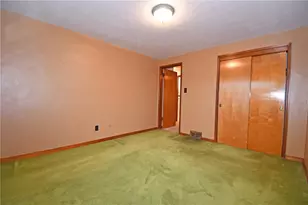 564 Marylea Ave, Pittsburgh, PA 15227 - Photo 13