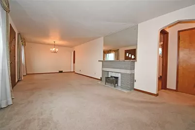 564 Marylea Ave, Pittsburgh, PA 15227 - Photo 5