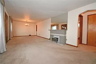 564 Marylea Ave, Pittsburgh, PA 15227 - Photo 5