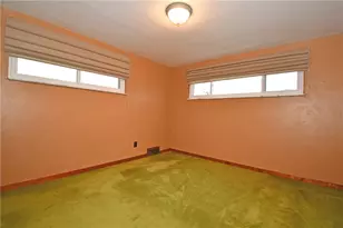 564 Marylea Ave, Pittsburgh, PA 15227 - Photo 11