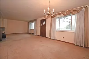 564 Marylea Ave, Pittsburgh, PA 15227 - Photo 7