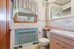 411 Phillips Ave, Stowe Township, PA 15136 - Photo 23