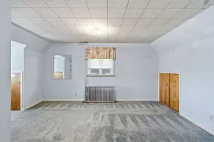 411 Phillips Ave, Stowe Township, PA 15136 - Photo 19