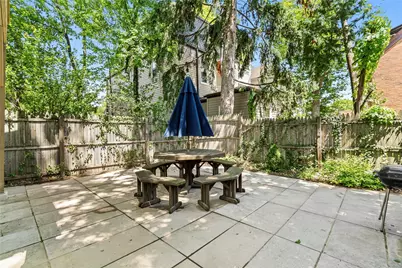 328 Pitt St, Pittsburgh, PA 15221 - Photo 11