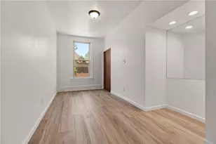 328 Pitt St, Pittsburgh, PA 15221 - Photo 17