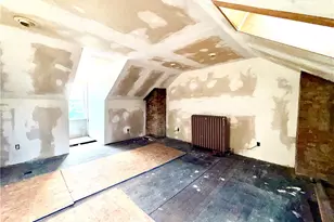 112 Clay St, Pittsburgh, PA 15215 - Photo 11