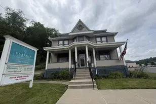 112 Union Ave, Oakdale, PA 15071 - Photo 1
