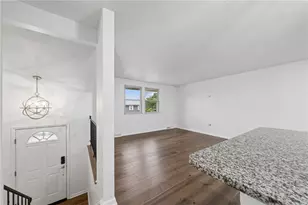 108 MacBeth Dr, Lower Burrell, PA 15068 - Photo 5