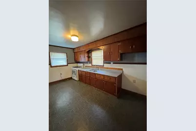 1001 Alexander Ave, Monessen, PA 15062 - Photo 5