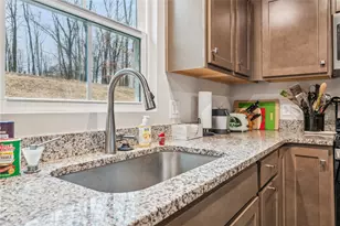 424 Dogwood Ct, West Deer, PA 15044 - Photo 9