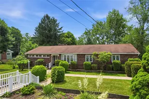 1837 Droz Ave, Economy, PA 15003 - Photo 1