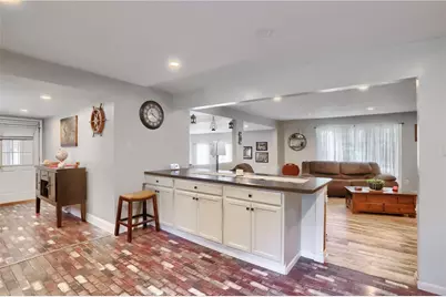 220 Oak Park Ln, Union Township, PA 16101 - Photo 11