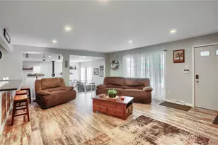 220 Oak Park Ln, Union Township, PA 16101 - Photo 3