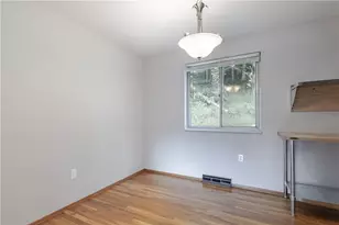 152 Black Hills Rd, Pittsburgh, PA 15239 - Photo 9