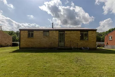 152 Black Hills Rd, Pittsburgh, PA 15239 - Photo 21
