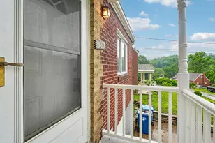 230 Calmar Dr, Pittsburgh, PA 15147 - Photo 3