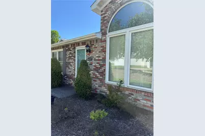 4127 Sunnycrest Dr #40, Erie City, PA 16506 - Photo 1