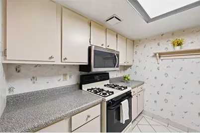 1400 Smokey Wood Dr #601, Pittsburgh, PA 15218 - Photo 9