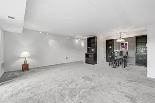 1400 Smokey Wood Dr, Pittsburgh, PA 15218 - Photo 11