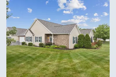 113 Clearwater Drive, Ellwood City, PA 16117 - Photo 3