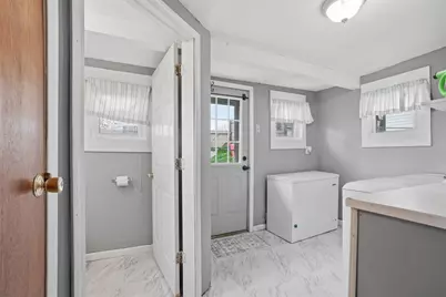 32 Shannon Ave, Washington, PA 15301 - Photo 17