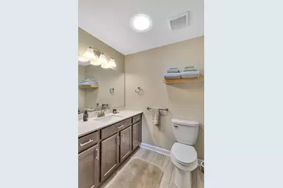 6153 Heatherfield Ct, Lancaster Township, PA 16037 - Photo 27