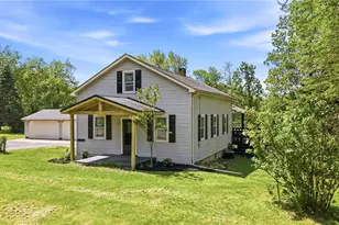 2310 S Keel Ridge Rd, Hermitage, PA 16148 - Photo 1