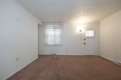 2045 Veronica Street, Pittsburgh, PA 15212 - Photo 7